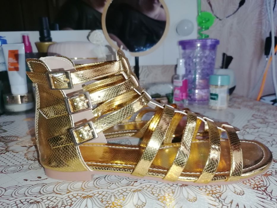 Обувь женская 40 р