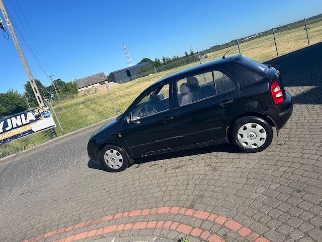 Skoda Fabia 1.4 mpi-z gazem-2002r.tylko 208 tys.przeb długo opłaty
