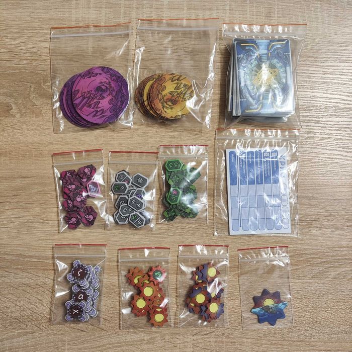 Настільна гра Крио у преміум протекторах