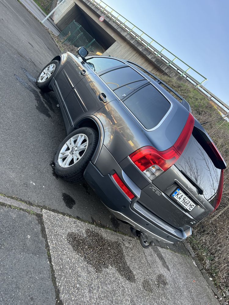 Продам volvo xc 90