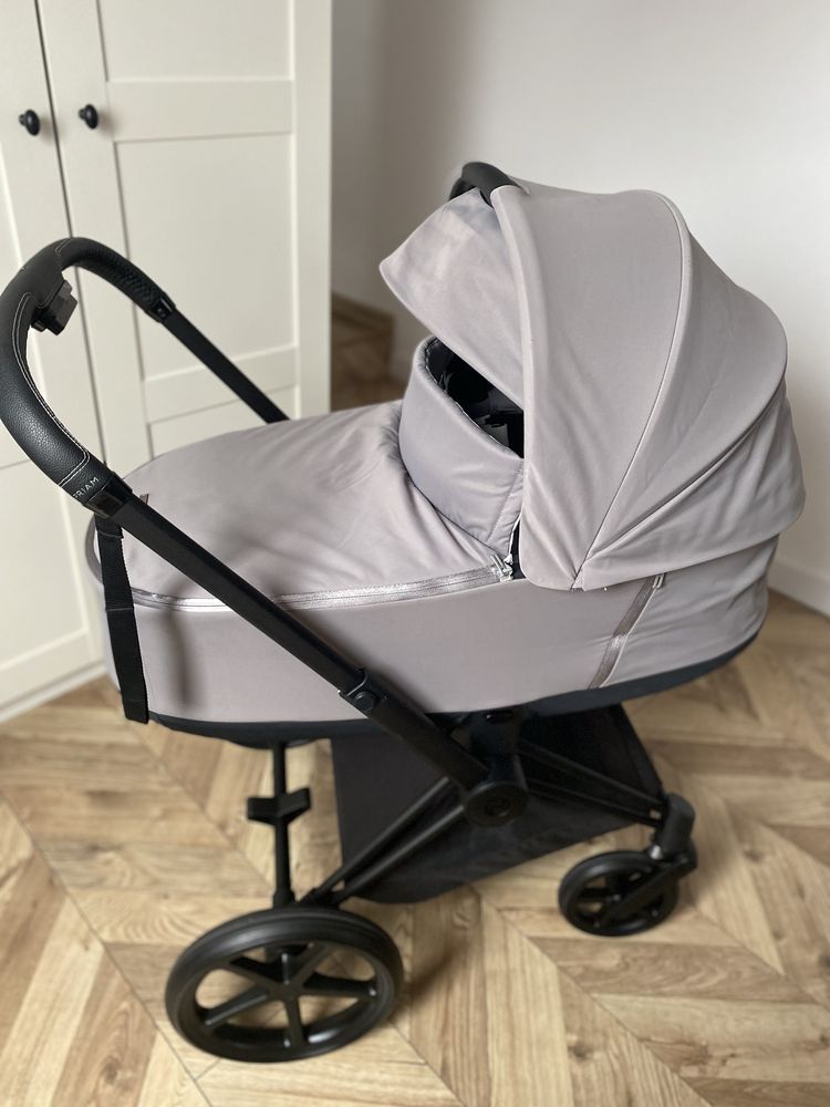 Cybex priam 2.0 gondola