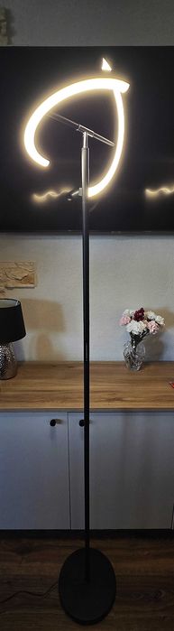 Lampa LED stojąca / podłogowa