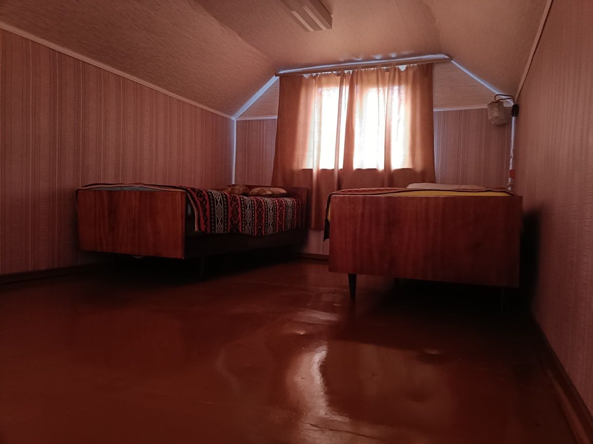 Жавинка. Горизонт. Біля води.