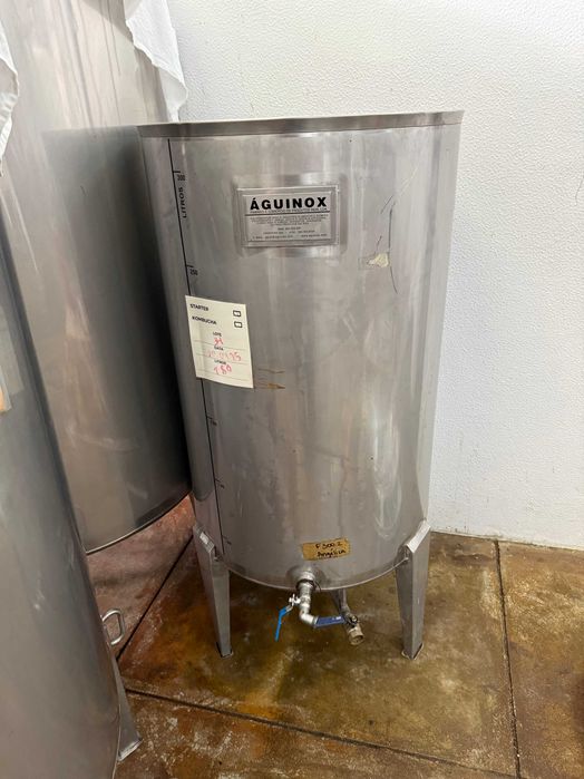 CUBAS SEMPRE CHEIAS INOX COMO NOVAS 300,500 L