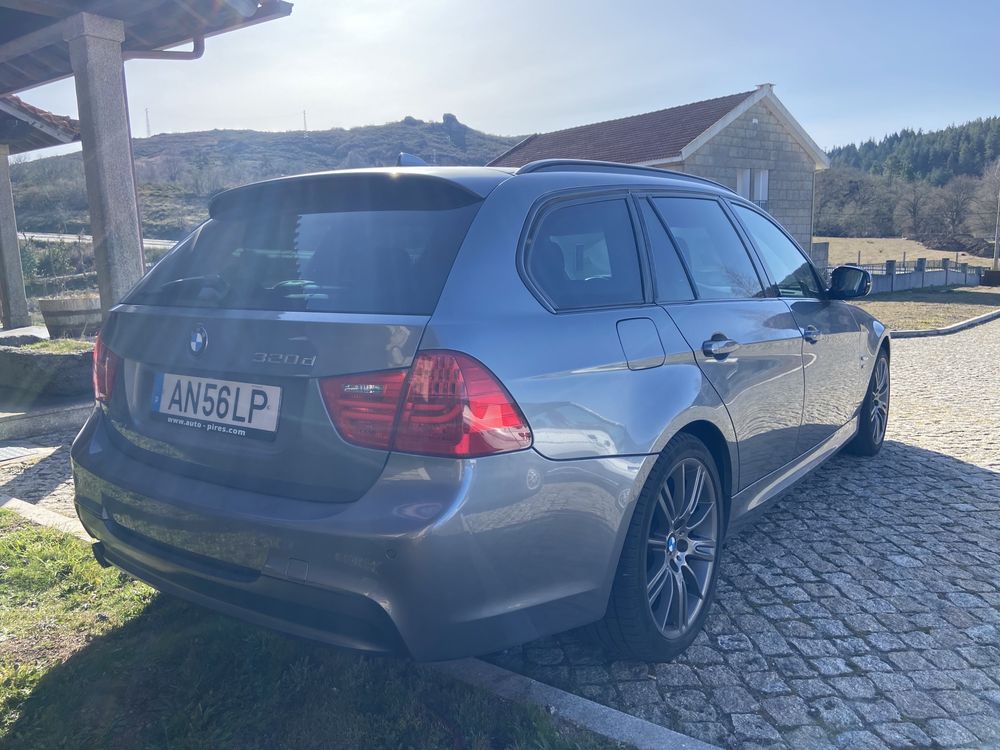 Bmw 320D Lci 2011