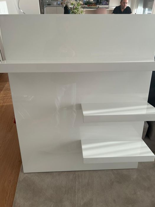 Movel lacado de sala