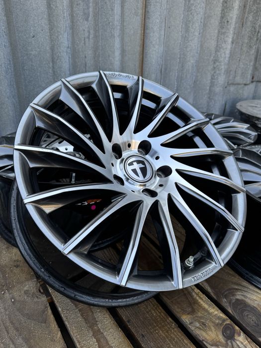 Диски 5/120r18 Tomason