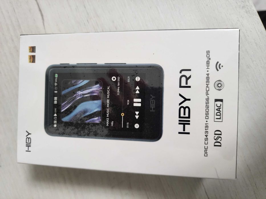 Hi-Res аудио плеер Hiby R1 Black CS43131,DSD256, LDAC, Wi-Fi, BT5.1