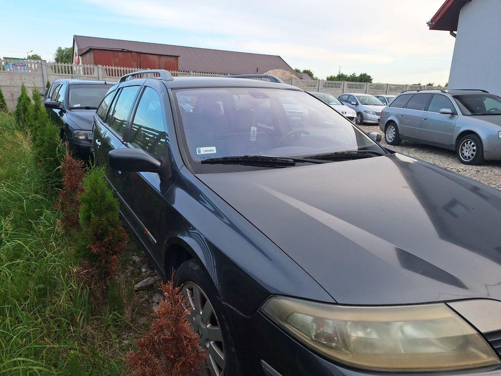 Renault Laguna 1.6 z gazem sprzedam cena do poniedzialku