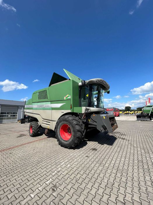 Kombajn zbożowy Fendt 9470