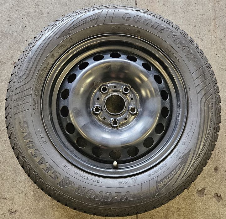 4x Felgi stalowe VW 6.0 x 15 5x112 ET43 57,1 Skoda Octavia / VW Golf