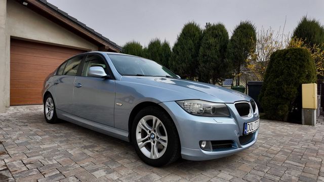 Bmw 320d e90 xenon, hak i wiele innych