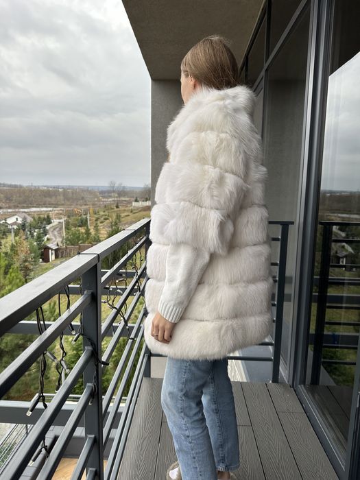 Продам натуральную шубу из песца