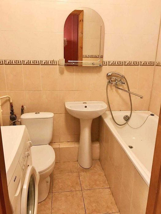 Довгострокова оренда 1-кімн квартири в центрі, за готелем Градецький.