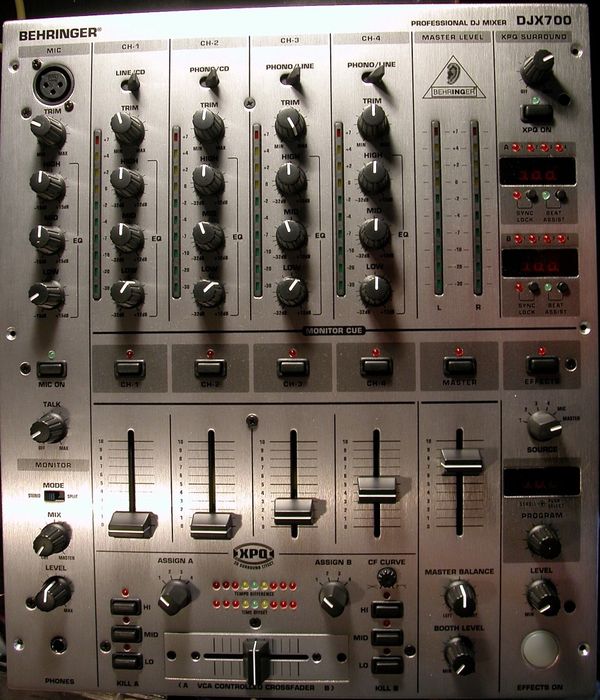 Dj mixer Behringer DJX700 пульт мікшер. Стан ідеал. Коробка.
