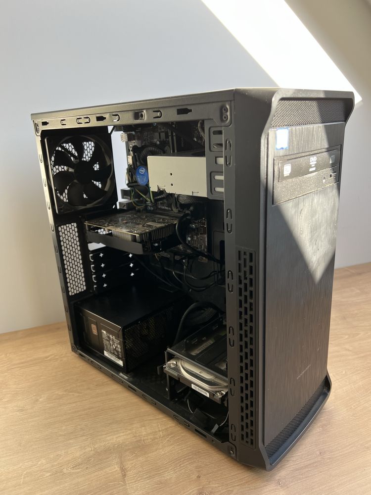 komputer stacjonarny i5-7400/16 GB RAM/GTX 1050Ti/1,1TB SSD+HDD