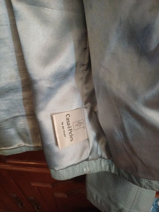 Casaco cabedal azul claro