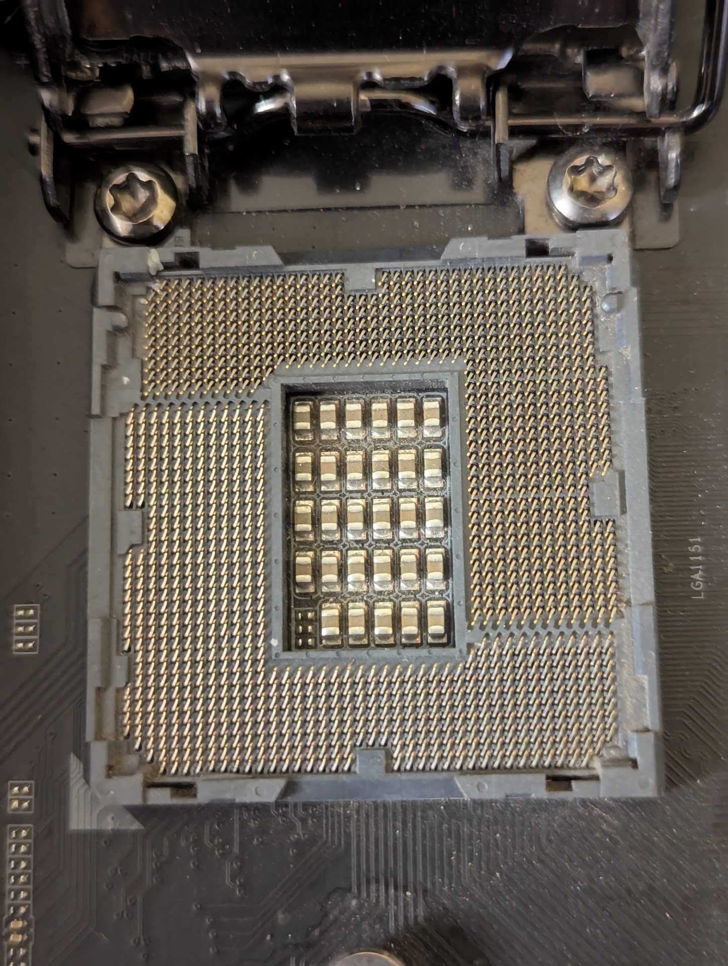 GIGABYTE GA-Z170X-Gaming 5