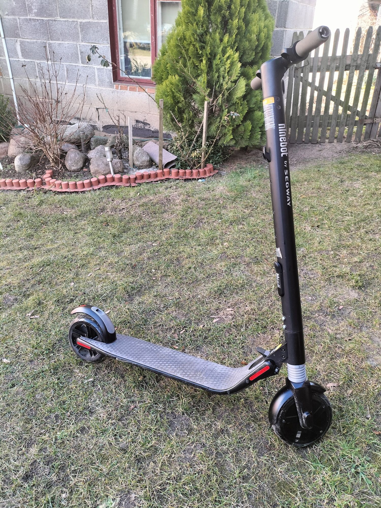 Hulajnoga elektryczna segway