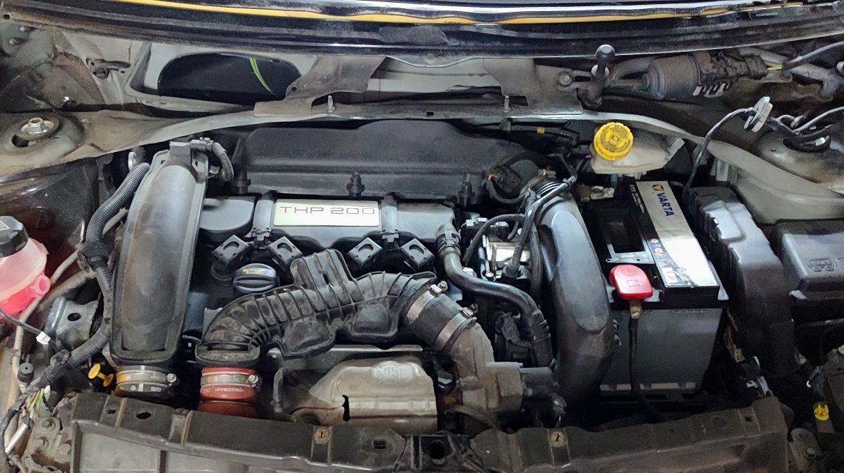 Vendo motor 1.6 thp