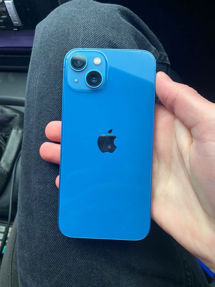 iPhone 13 - R-sim