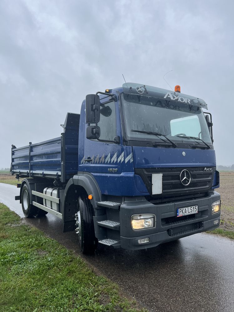 Mercedes Axor !zarejestrowany jako Specialny! 2006r wywrotka 3 strony