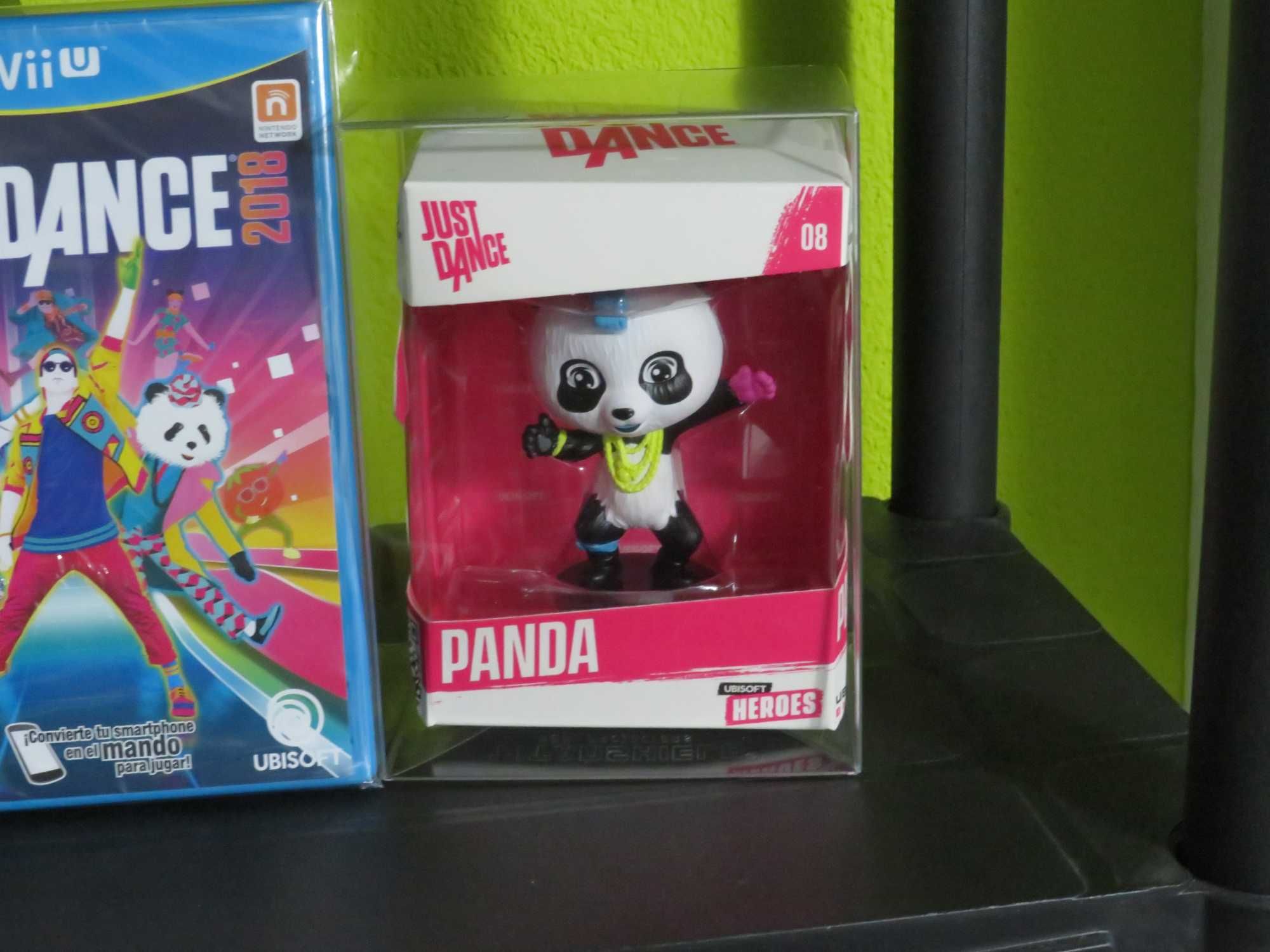 Just Dance 2018 Wii U + Figura Oficial Panda NOVO/SELADO