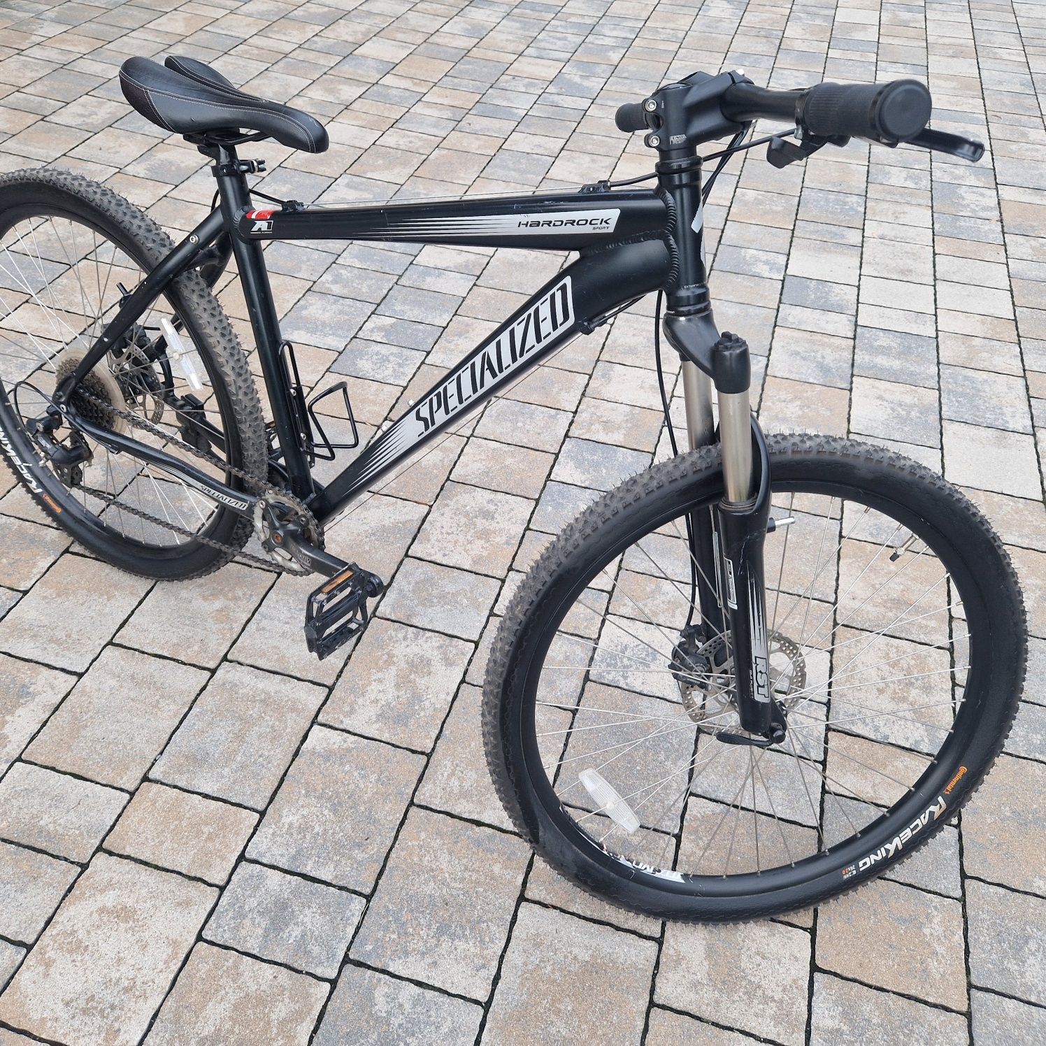Rower specialized hardrock sport