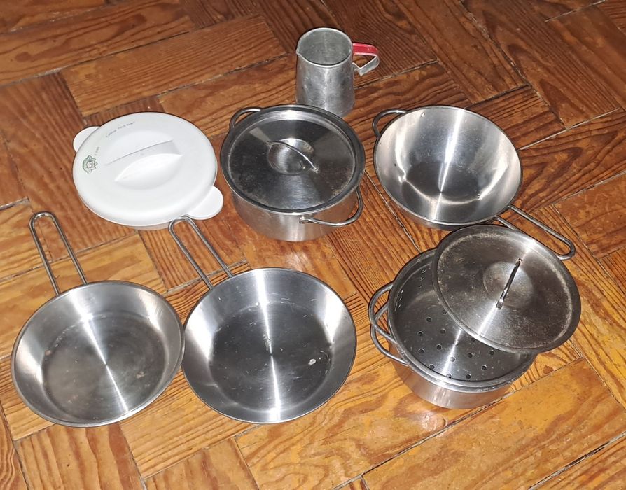 Cozinha de madeira (lidl) e acessórios