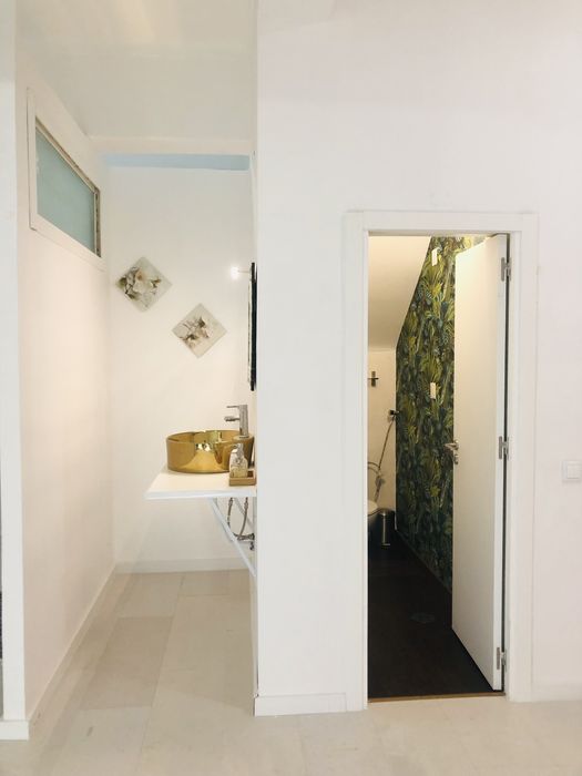 SALA PRA ESTETICA / CADEIRA PRA CABELEIREIRO