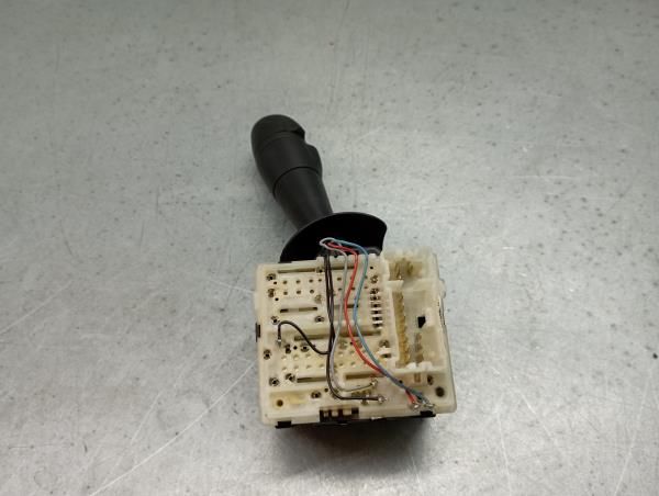 Manípulo do limpa vidros RENAULT Clio IV Grandtour (KH_)