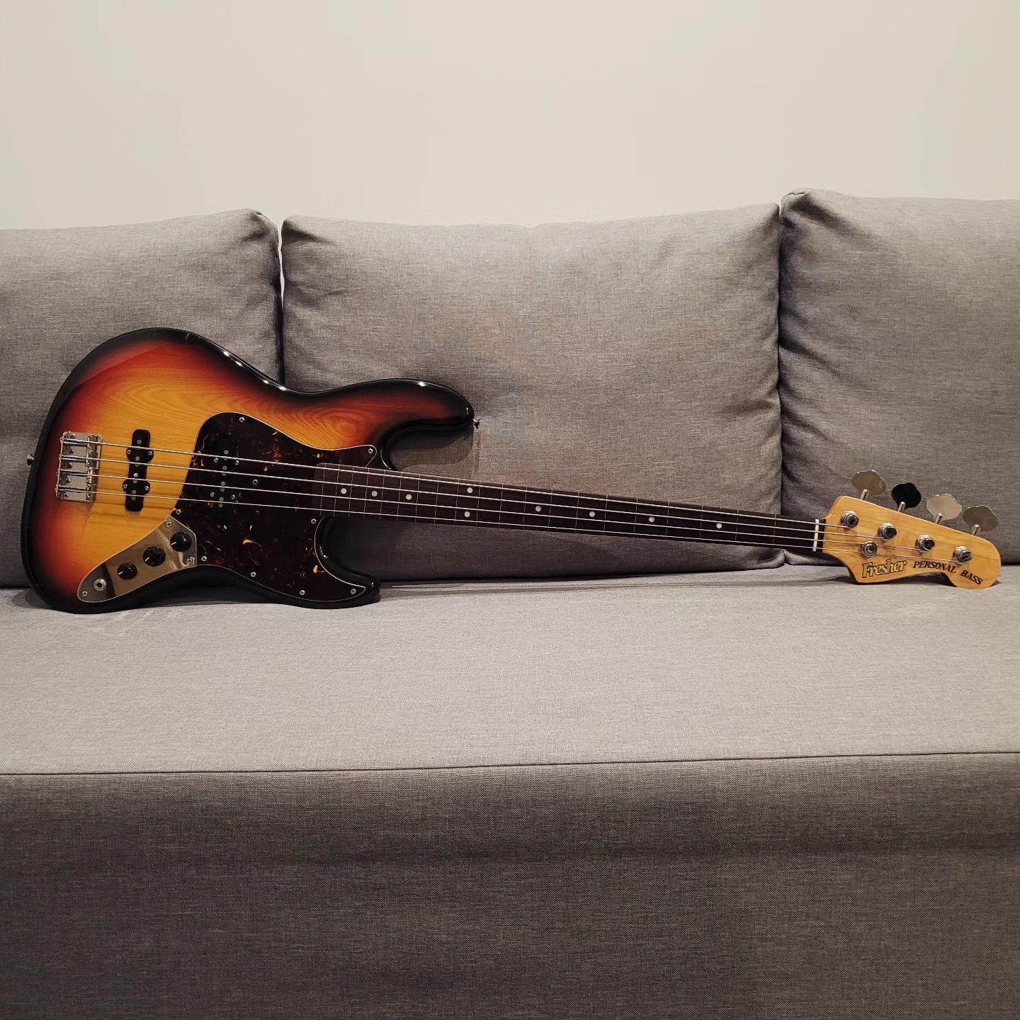 Fresher Personal Bass Jazz Bass Japan Fretless