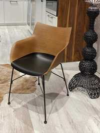 Fotel Q Wood design Philippe Starck Kartell, orzech czarne dodatki