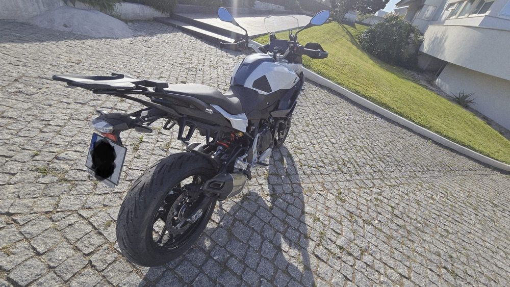 BMW F900XR 9/24 1000km Nova