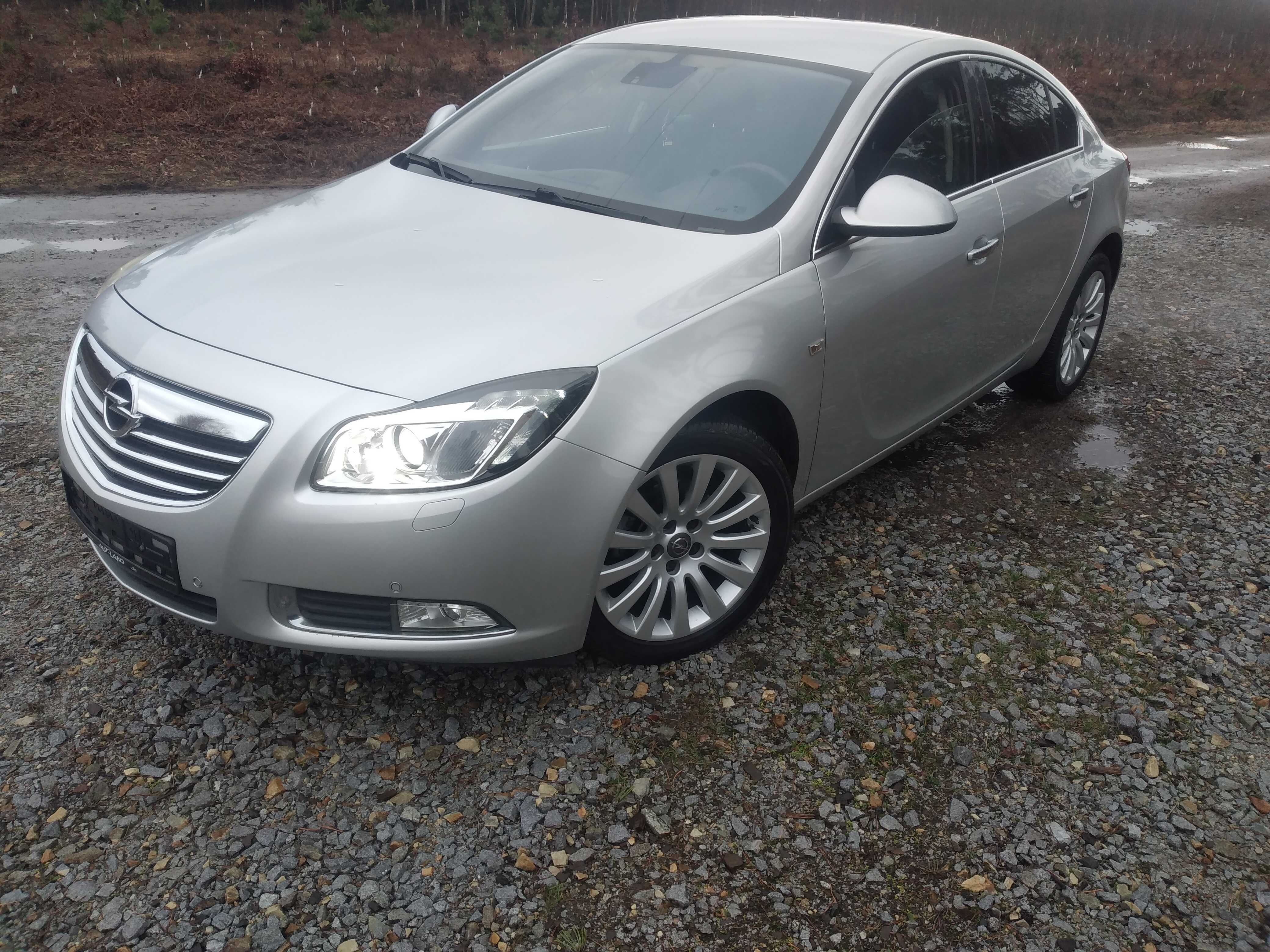 Opel Insignia A  Xenon