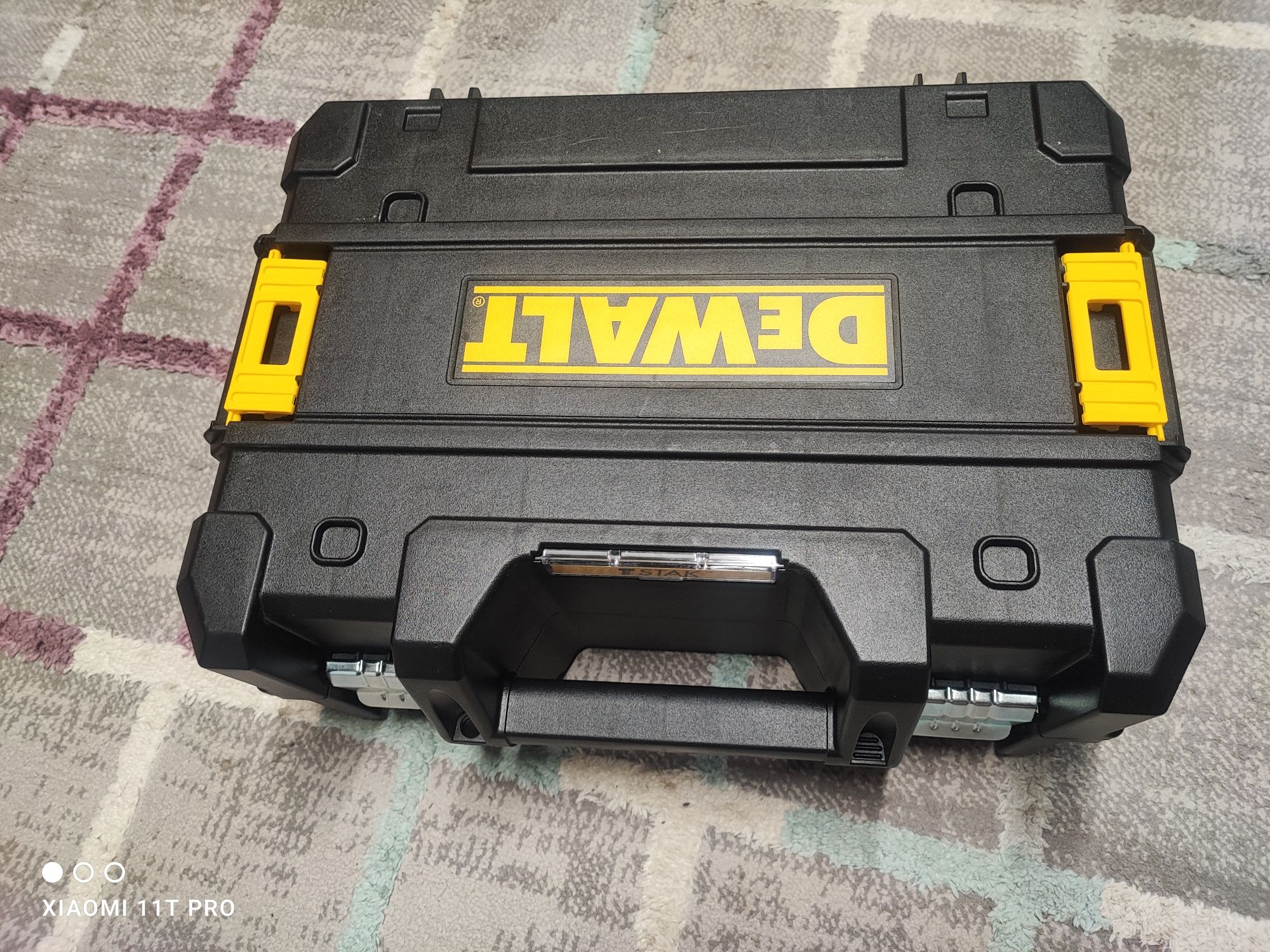 Laser DeWalt DCE098R czerwony oryginał!!! Nie zamiennik!!!