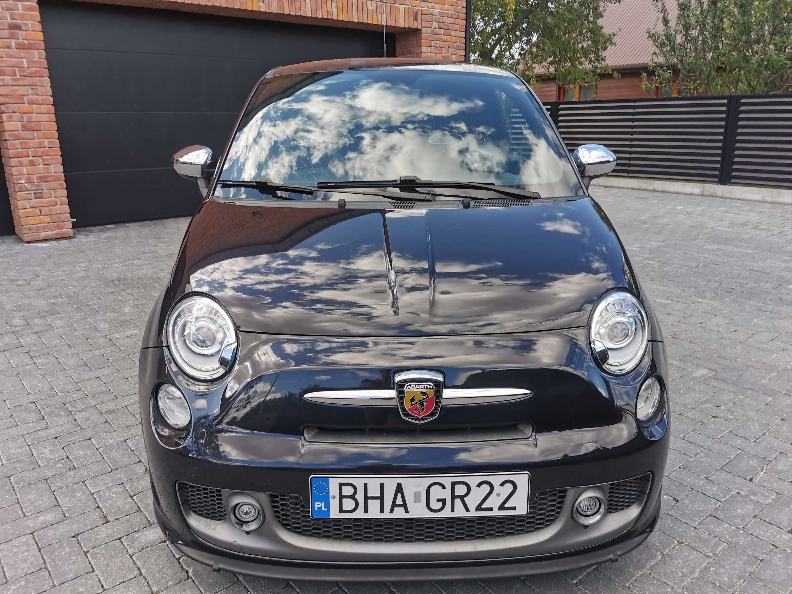ABARTH 500 1,4 T-JET 135 KM