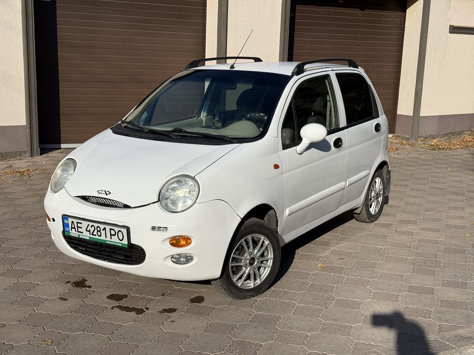 Chery QQ. 1.1 газ/бенз. Робот. 2011 года.