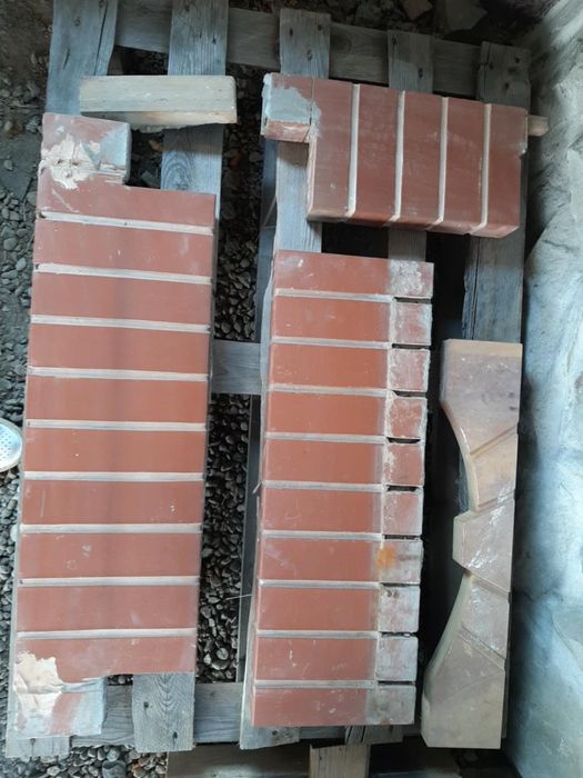 Sprzedam kamień  z rozbiórki kominka