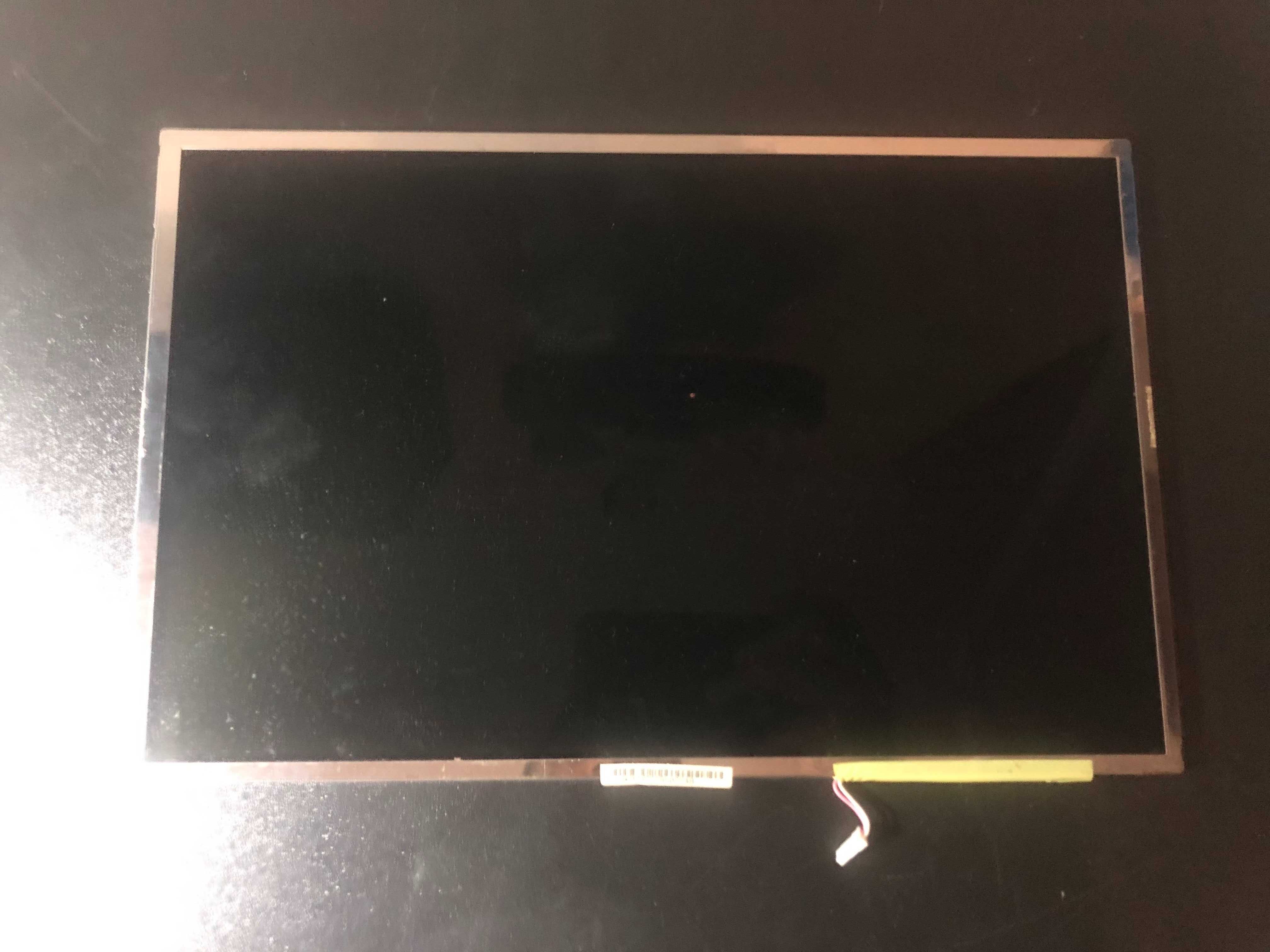 Display LCD N141C3-L04 Rev. C1