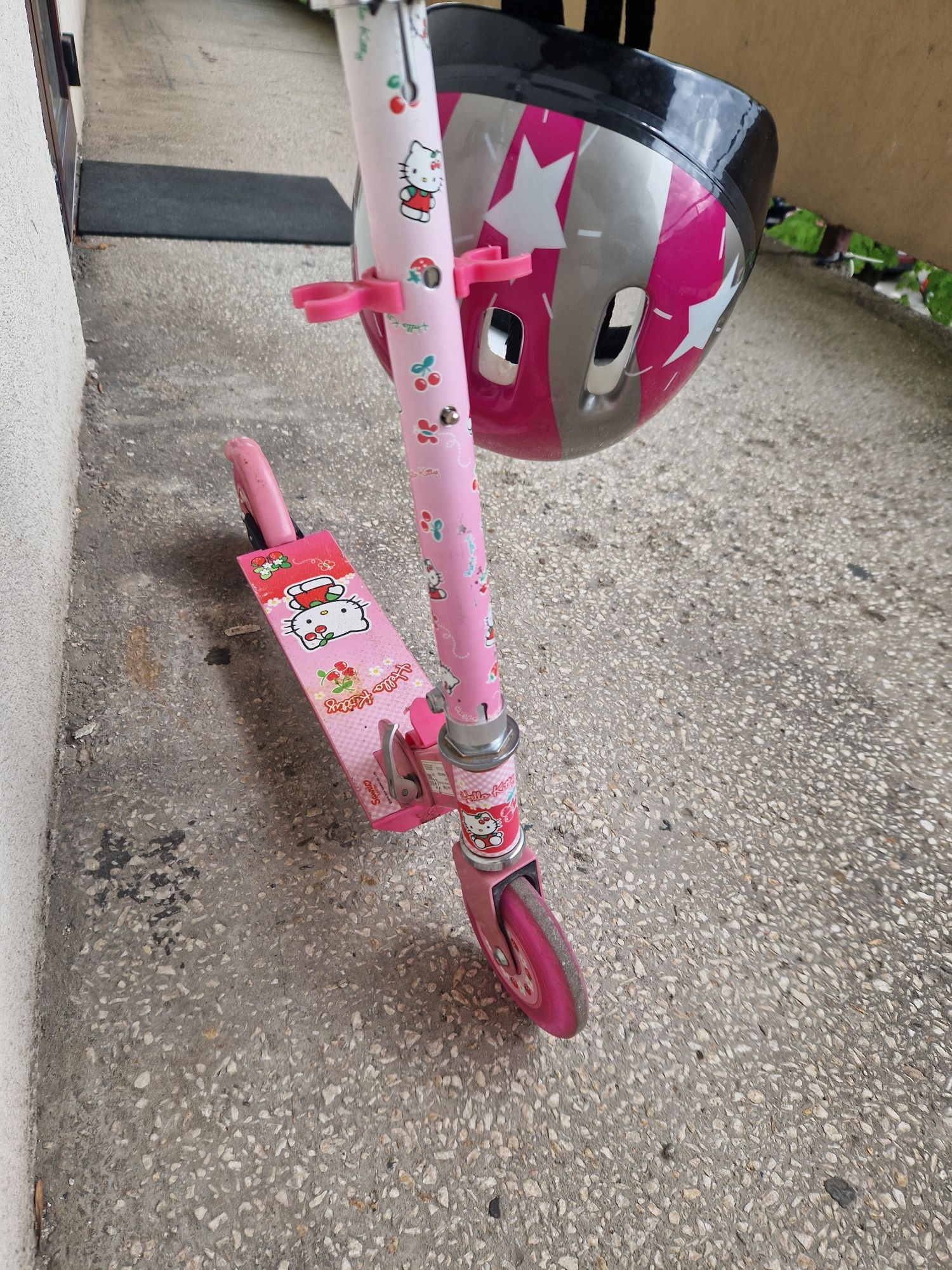 Hulajnoga hello kitty + kask