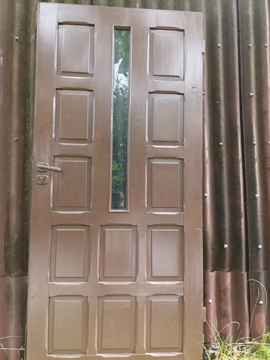 Oddam drzwi zewnętrzne