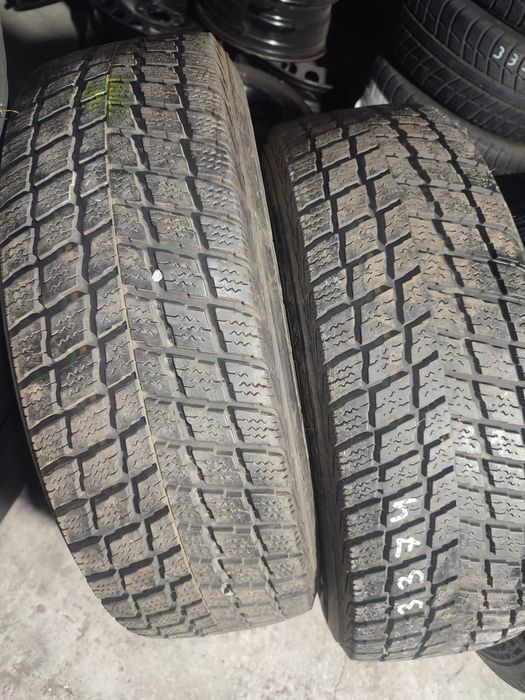 Шини 215/70R16 hankook, roadstone