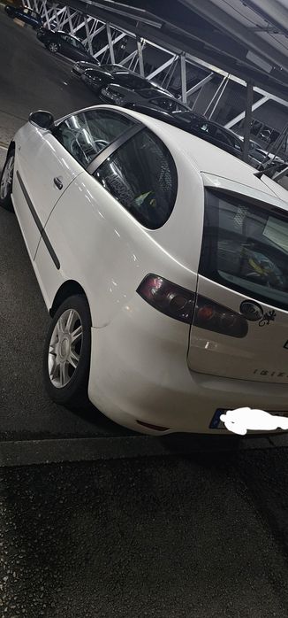 Vendo ou troco por carrinha 5 lugares