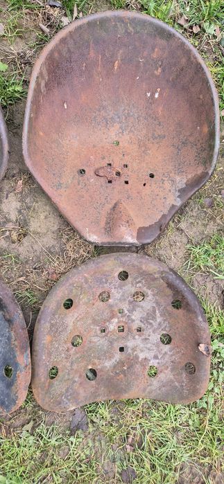 Siedzenie siedzisko krzesło hoker PRL kosiarka retro vintage loft