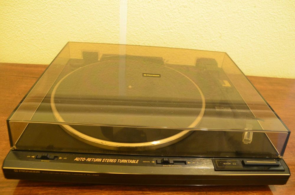Gira Discos Pioneer PL- 480