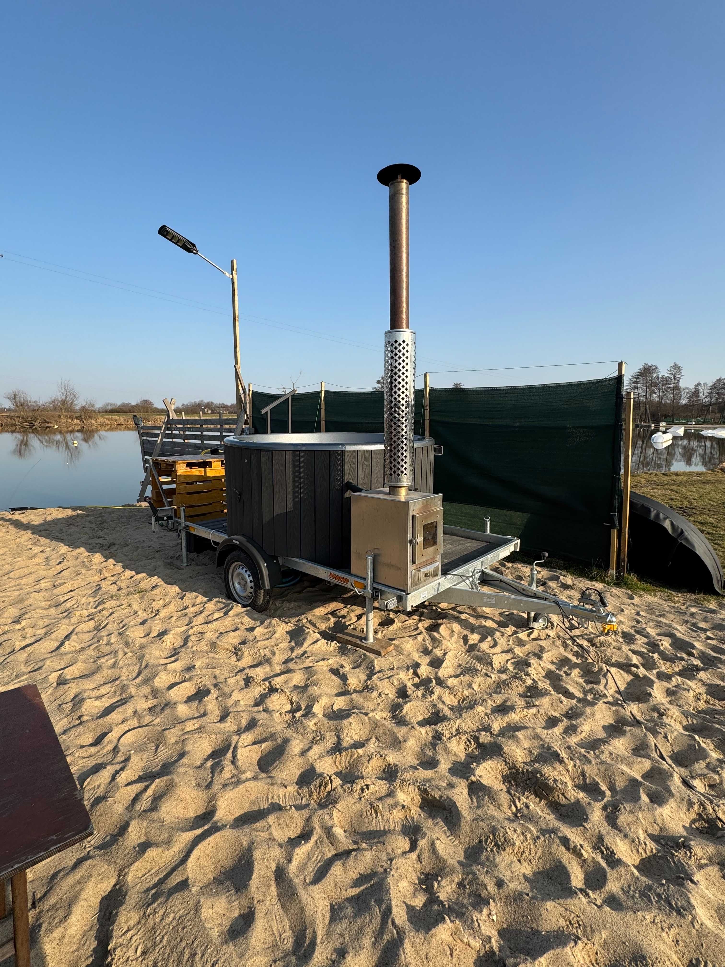 Wynajem mobilna Bania Balia Jacuzzi z dostawą, pomysł na prezent!