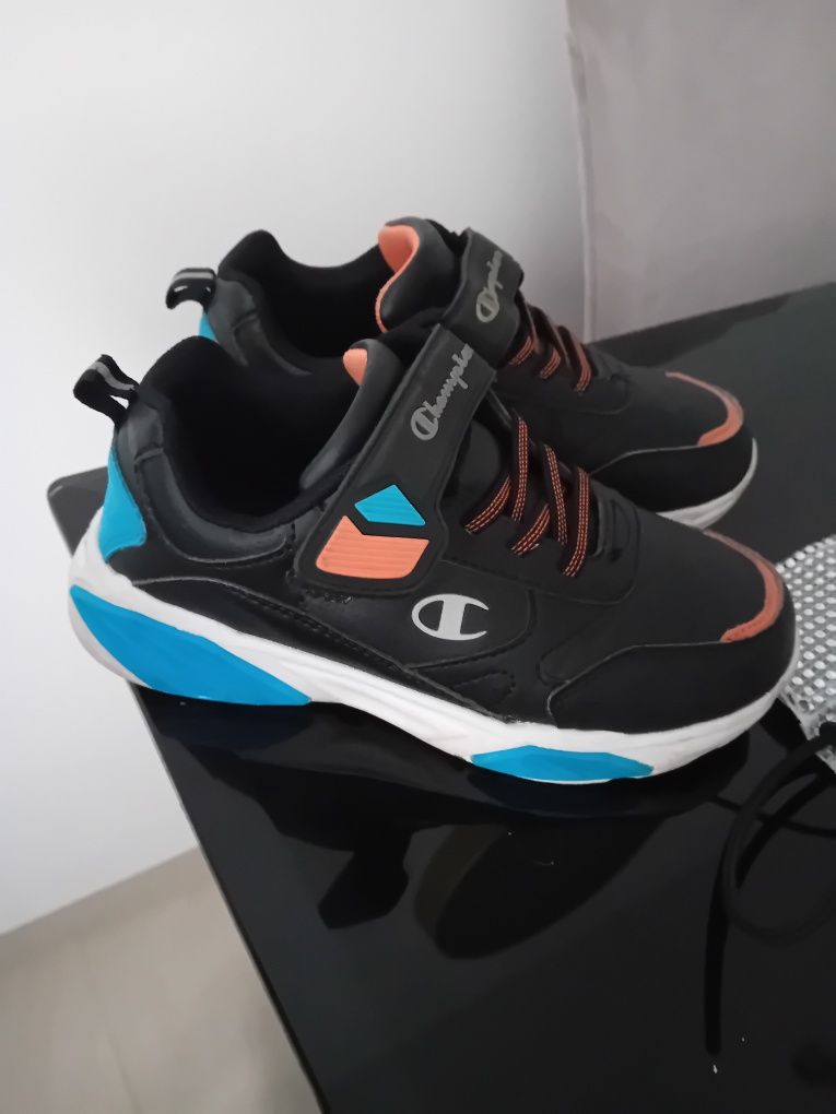 Buty dziecięce roz.32