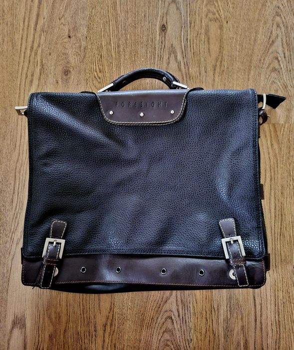 Мужской деловой портфель