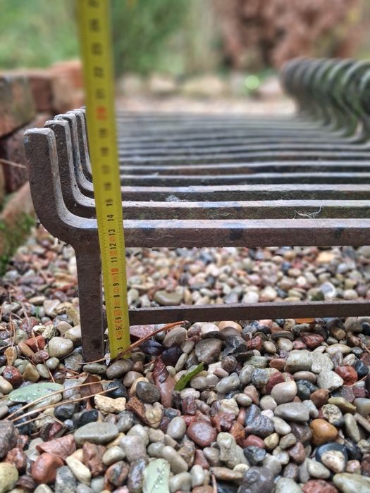 Ruszt  kominkowy / kuty.